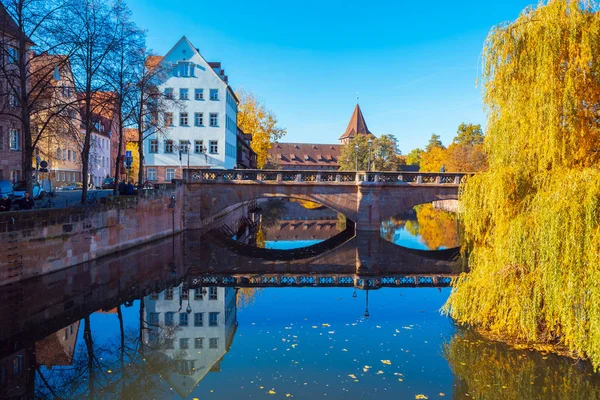 Nuremberg Allemagne Circa Octobre 2016 Bord Rivière Pegnitz Dans Ville — Photo