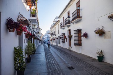 Mijas, Endülüs, İspanya - Circa Mai, 2019: Endülüs'te Costa del Sol'daki Mijas şehir manzarası, İspanya