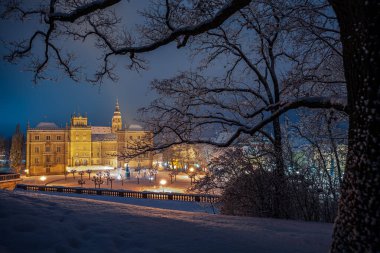 Gece sahnelerinde Almanya'da şube Coburg şehrin