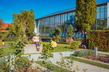 Augsburg, Bavyera, Almanya - Eylül 2018: Augsburg, Almanya 'da bir Avrupa bahçesindeki Japon bahçesi