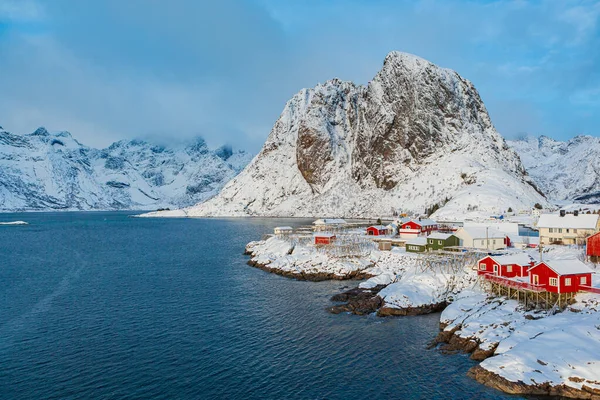 Рибацькому Селі Hamnoy Лофотені Островах Норвегія — стокове фото