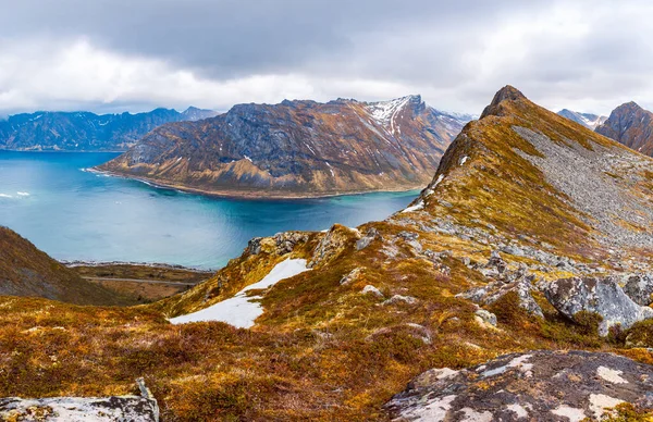 Widok Krajobrazu Wyspy Senja Góry Husfjellet Norwegii — Zdjęcie stockowe