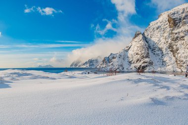 Lofoten Adaları west sonuna yakın bir i Lofoten Köyü, Norveç