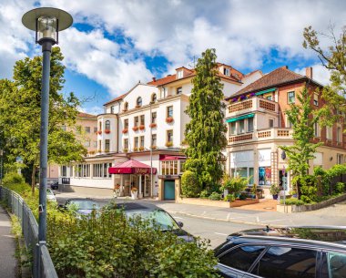 COBURG, Almanya - CIRCA AĞOSTOS 2019: Coburg, Bavyera, Almanya 'daki Goldene Traube Oteli