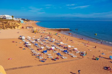 ALBUFEIRA, ALGARVE, PORTUGAL - 24 Eylül 2015: Albufeira, Algarve, Portekiz Plajı