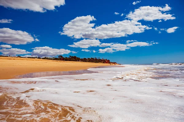 Pláž Quarteira Algarve Portugalsko — Stock fotografie