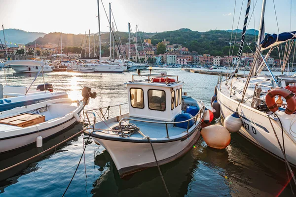 Rio Marina Elba Island Italië Circa August 2011 Haven Van — Stockfoto