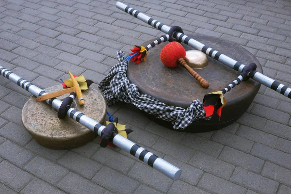 Traditional indonesian balinese musical instruments. — Stock Photo, Image