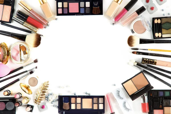 The composition of the professional cosmetics top view on white isolate — Stock Photo, Image