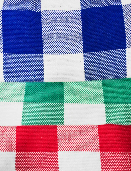 Красочные чайные полотенца — стоковое фото