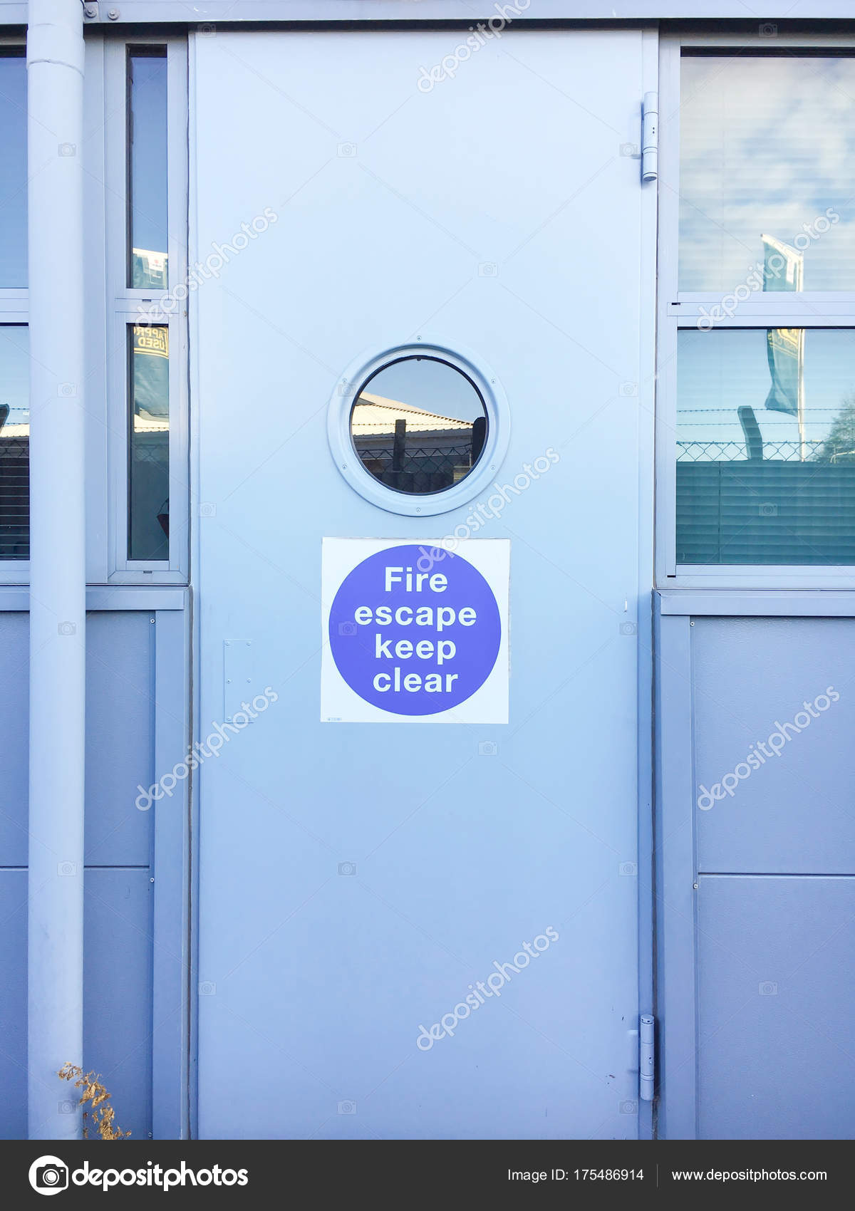 Fire Escape Door Stock Photo C Trgowanlock 175486914