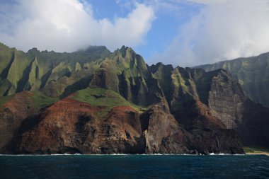 Engebeli Napali sahil E