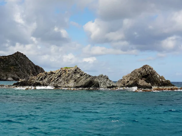 Deniz yığınları Saint Martin