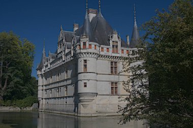Azay le Rideau A