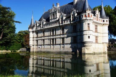 Azay le Rideau D