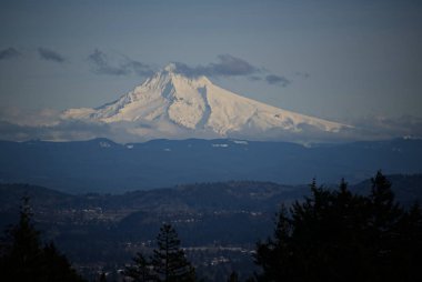 Konsey Crest A dan Mount Hood