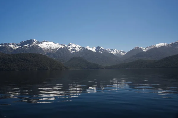 Tó Manapouri Új-Zéland-B — Stock Fotó