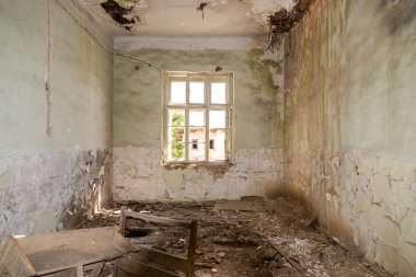 Terk edilmiş ve yok edilmiş Oda