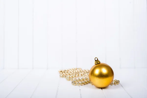 Christmas decorations on a white background - selective focus, copy space — Φωτογραφία Αρχείου