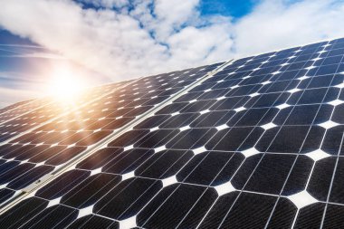 Güneş paneli, fotovoltaik, alternatif elektrik kaynağı - seçici odak, kopyalama alanı