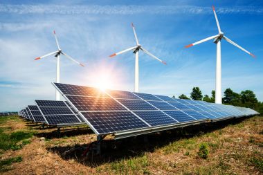 Fotoğraf kolaj güneş panelleri ve Rüzgar turbins - sürdürülebilir kaynaklar kavramı