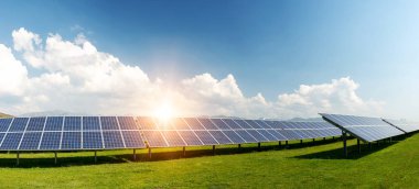 Güneş paneli, fotovoltaik, alternatif elektrik kaynağı - sürdürülebilir kaynaklar kavramı