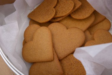 Kalp şekli tanımlama.  