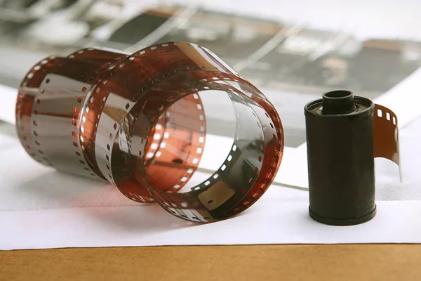 Photographic film roll and cassette.