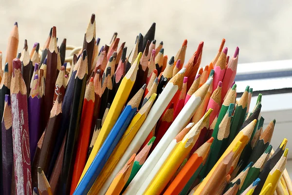 Montón de lápices de colores . —  Fotos de Stock