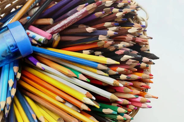 Σωρό πολύχρωμα μολύβια. — Φωτογραφία Αρχείου