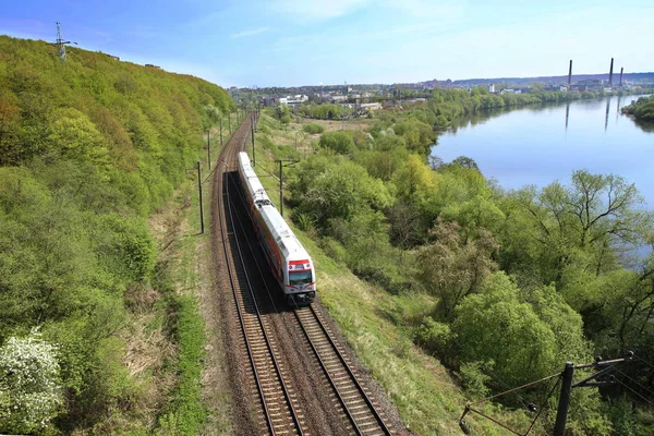 Paesaggio Con Ferrovia Fiume Linea Ferroviaria Vicino Fiume Nemunas Lituania — Foto Stock