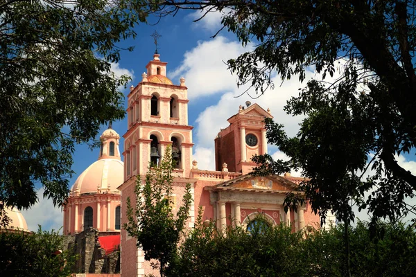 Kerk van Santa maria de la Asunción — Stockfoto