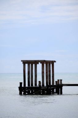 Bir Playa del Carmen iskelede
