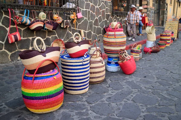 Кошельки рынка Tepoztlan — стоковое фото