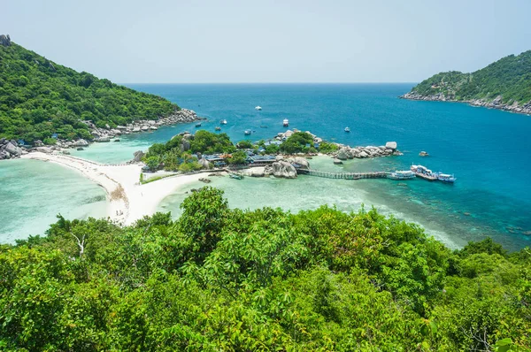 Asiatisches tropisches Strandparadies auf der Insel Nang Yuan, Thailand — Stockfoto