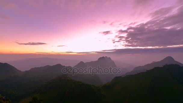 Puesta Sol Sobre Montaña Chiang Dao Famosas Montañas Chiang Mai — Vídeos de Stock