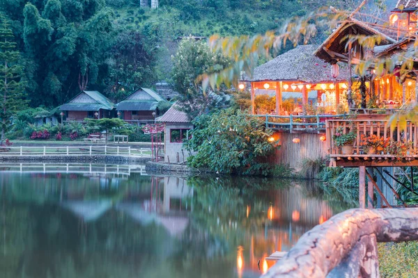 Maehongson, Tayland - 3 Ekim 2016: Rak Thai Köyü 3 Ekim 2016 Maehongson, Tayland