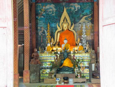 Chiangmai, Tayland - Kasım 25: Buda heykeli Maekampong Tapınağı üzerinde 25 Kasım 2016 Chiangmai, Tayland