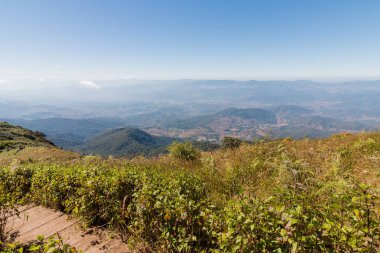 Kew Mae Pan doğa iz Doi Inthanon Milli Parkı'nda, Chiang Mai, Tayland