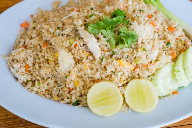 Yengeç, Tayland Mutfağı ile kızarmış pilav