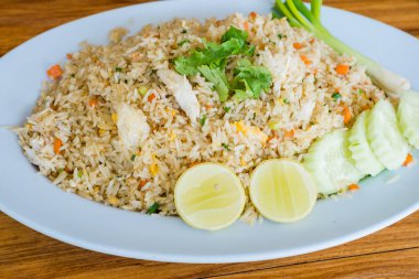 Yengeç, Tayland Mutfağı ile kızarmış pilav