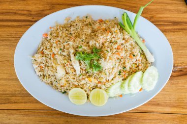 Yengeç, Tayland Mutfağı ile kızarmış pilav