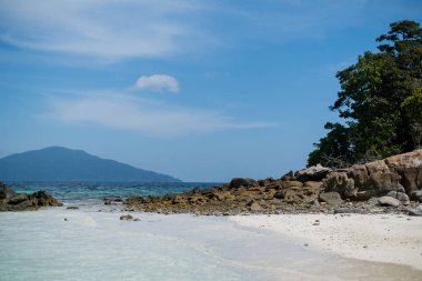 Sea Bright, tropik adada güzel Andaman kristal Denizi, Koh Lipe, Tayland