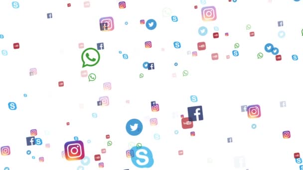 Editoryal animasyon: afiş facebook, instagram, youtube, skype, heyecan ve diğerleri gibi dünyanın en popüler sosyal medya uçan. Beyaz bir arka plan üzerinde. — Stok video