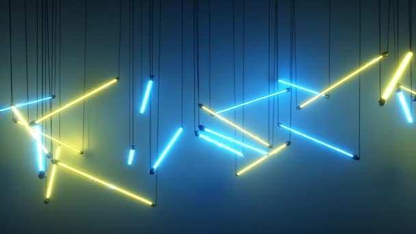 Luci fluorescenti al neon blu e gialle sospese alle corde. Illuminazione moderna. Il movimento della telecamera lungo la stanza. loop senza soluzione di continuità animazione 3D — Video Stock