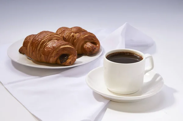kahve ve kruvasan beyaz tablo. Fransız Kahvaltı