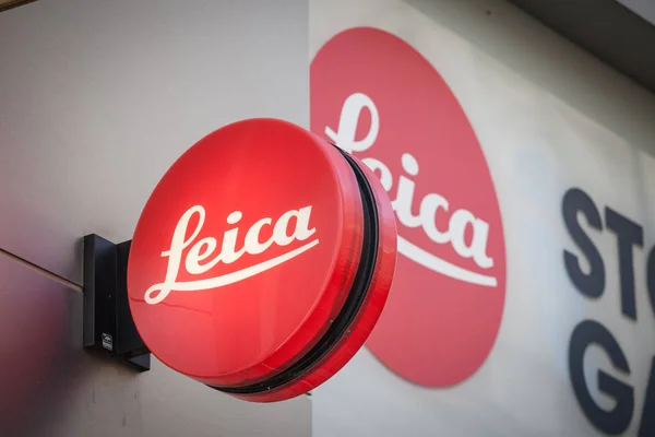Viena Austria Noviembre 2019 Leica Logo Frente Minorista Una Tienda — Foto de Stock