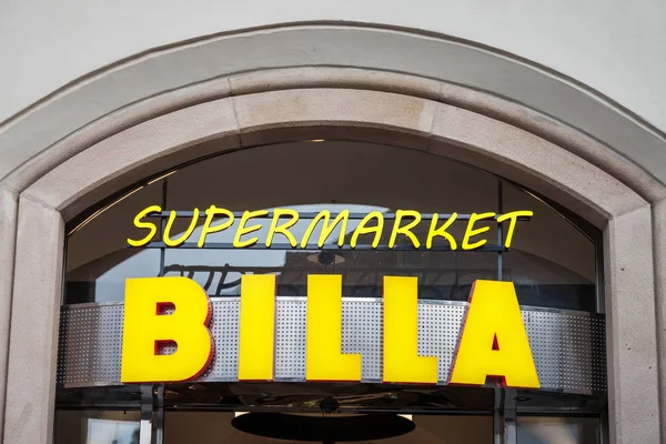 Πράγα Τσεχία Νοεμβρίου 2019 Λογότυπο Billa Supermarket Μπροστά Από Τοπικό — Φωτογραφία Αρχείου