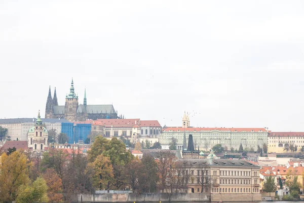 Panorama Gamla Stan Prag Tjeckien Med Fokus Hradcany Kulle Och — Stockfoto