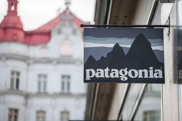 Prague Czechie 1Er Novembre 2019 Logo Patagonie Devant Leur Magasin — Photo